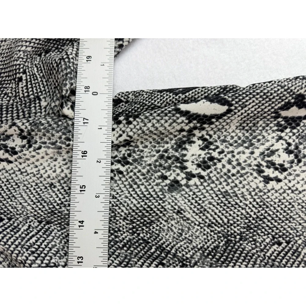 J. Crew Snakeskin Print Blouse Top Button Front Long‎ Sleeve Womens